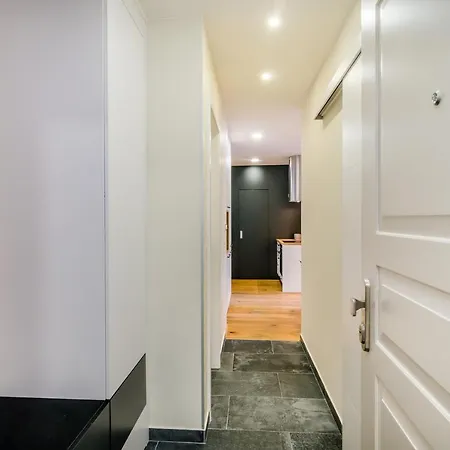 Days - Premium Loft With Ac & View Of The Zizkov Tower From Spacious Terrace