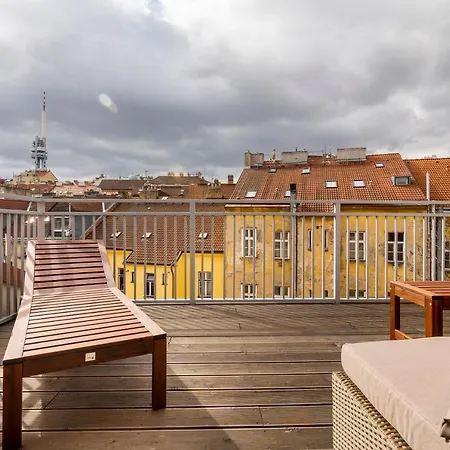 Days - Premium Loft With Ac & View Of The Zizkov Tower From Spacious Terrace Appartement *
