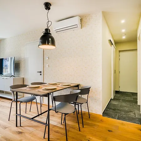 Apartment Days - Premium Loft W Terrace - View - Netflix - Ac *
