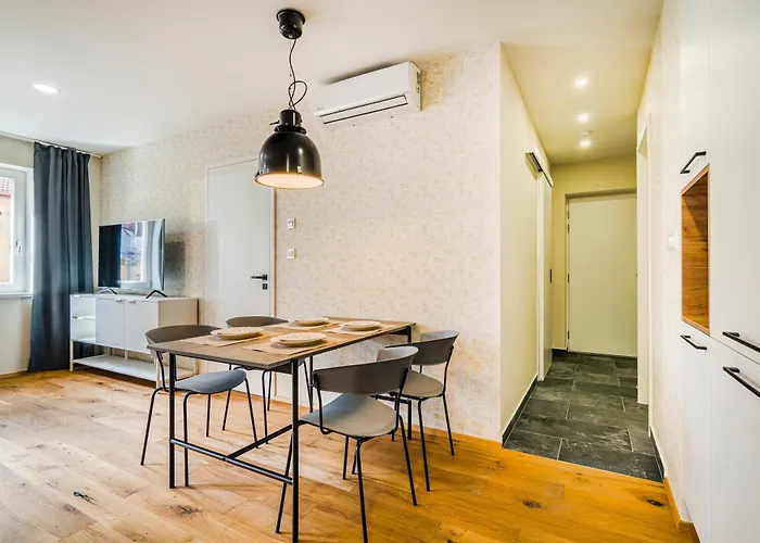 Apartmán Days - Premium Loft With Ac & View Of The Zizkov Tower From Spacious Terrace *