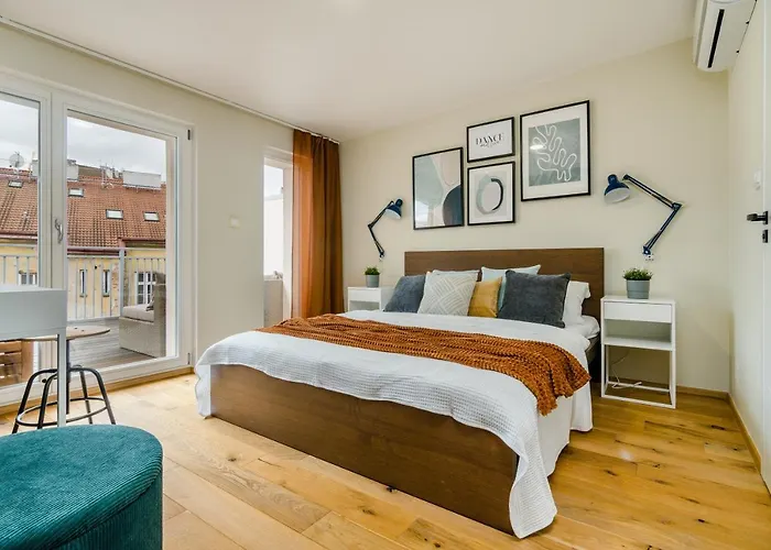 Days - Premium Loft With Ac & View Of The Zizkov Tower From Spacious Terrace Apartmán Praha