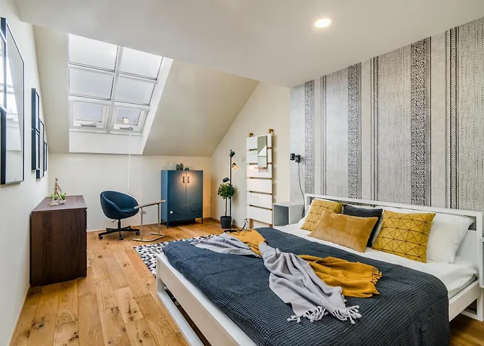 Apartmán Days - Premium Loft With Ac & View Of The Zizkov Tower From Spacious Terrace Praha